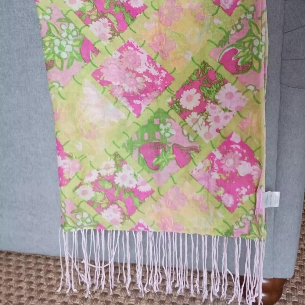 Lilly Pulitzer Murfee scarf "Bamboo Patch" silk/cashmere blend pink and green!